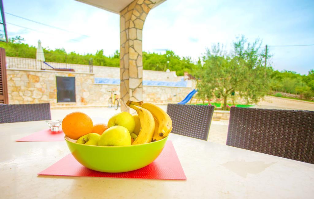 Villa Lara Karojba Quarto foto